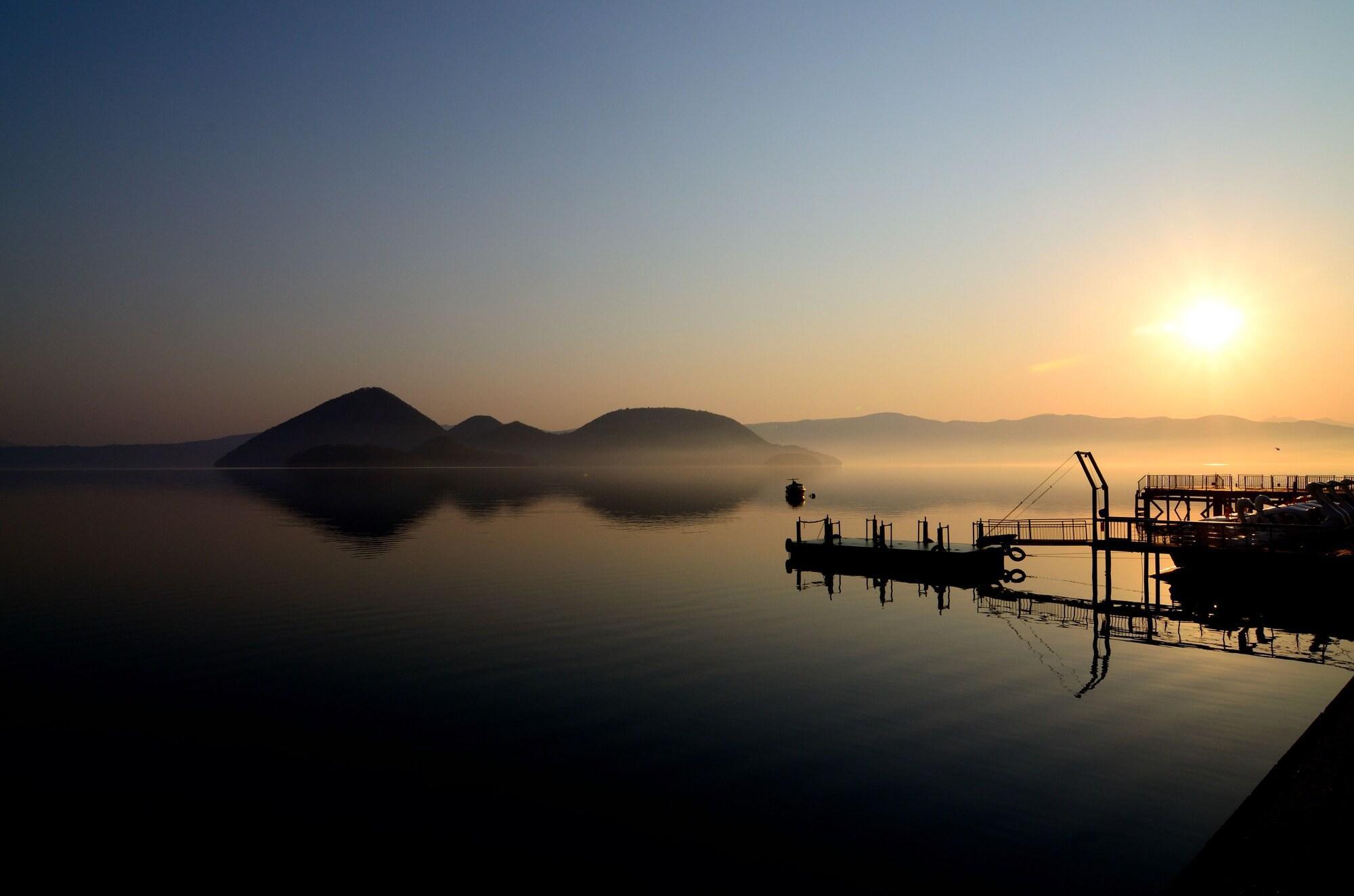 Toyako Manseikaku Hotel Lakeside Terrace Εξωτερικό φωτογραφία