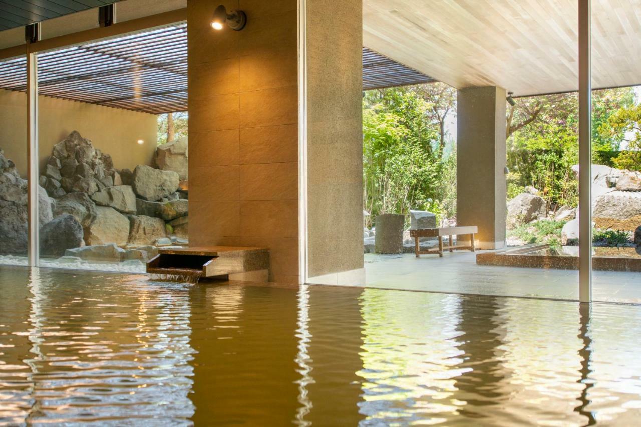 Toyako Manseikaku Hotel Lakeside Terrace Εξωτερικό φωτογραφία